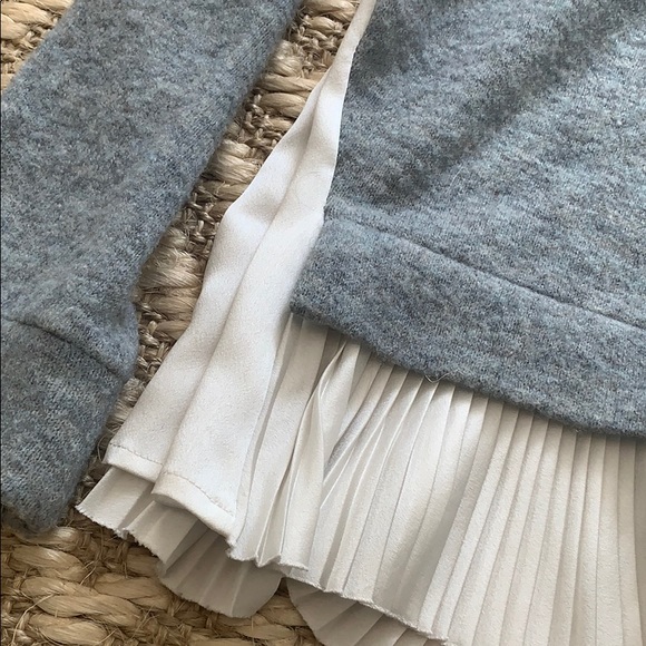 Clu Too Sweater - Picture 5 of 8